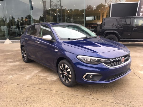 Fiat TIPO HATCHBACK 1.4i Mirror