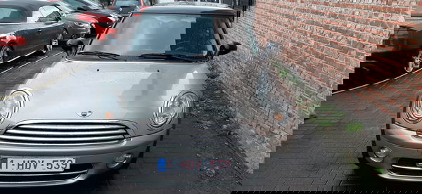 MINI One D 1.6 HDi* Airco*Alu velgen*zeer proper onderhouden wagen!