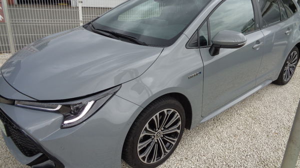 Toyota Corolla Touring STYLE + GPS + COLD PACK
