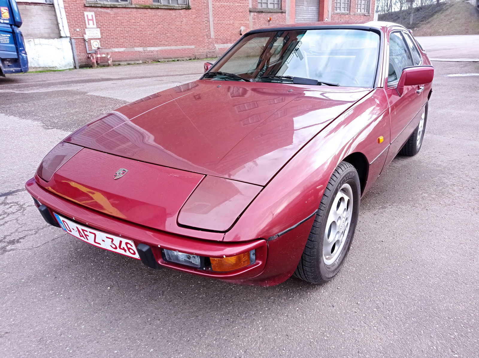 Porsche 924 S