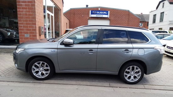 Mitsubishi OUTLANDER - 2013 2.0i 4WD PHEV