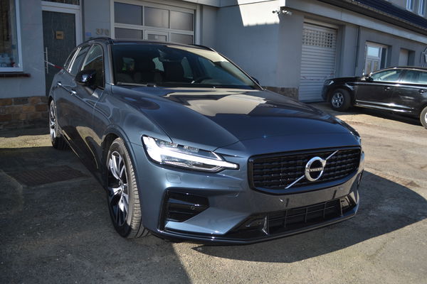 Volvo V60 V60 B4 R-DESING MHV CUIR/TISSUS PILOT ASSIST