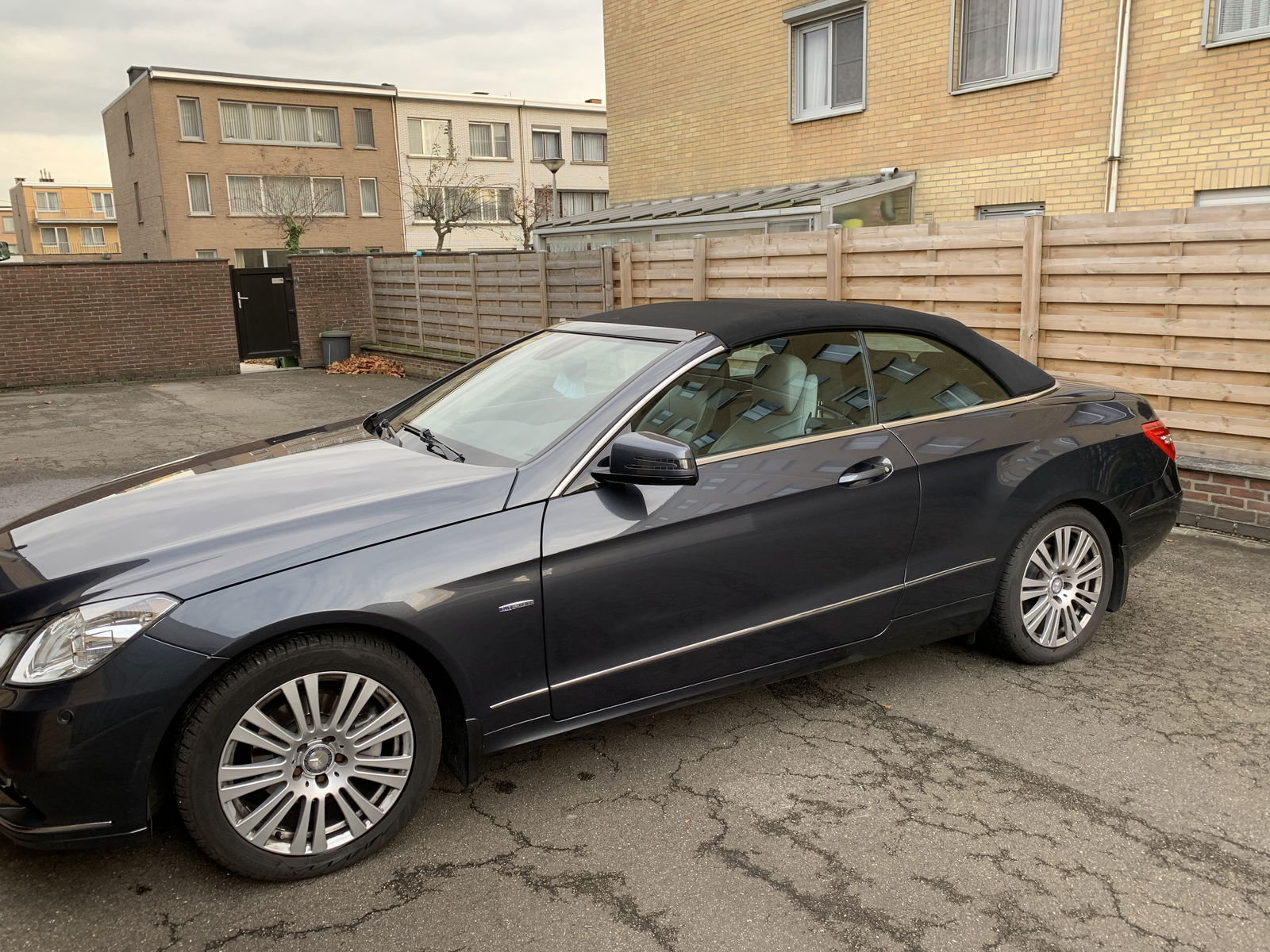 Mercedes E CABRIOLET (A207) E 200 CGI BE Elegance Start/Stop