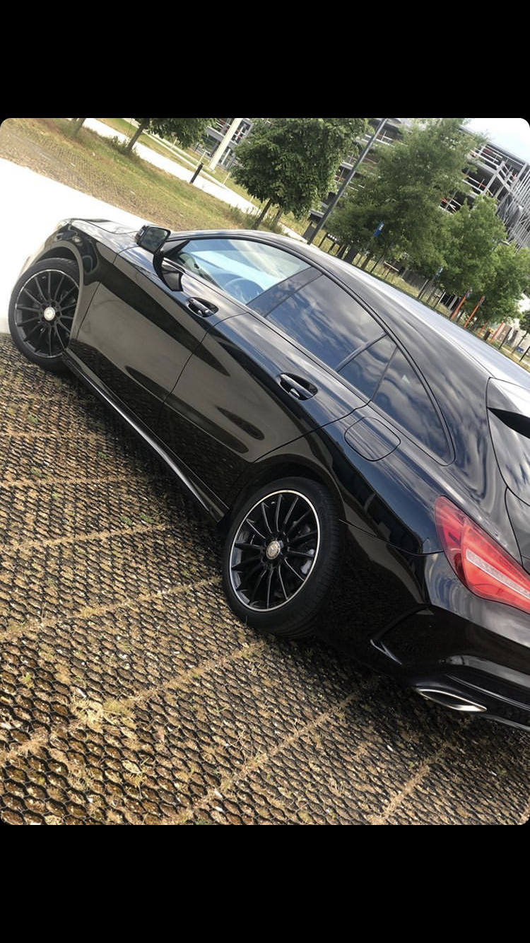 Mercedes CLA SHOOTING BRAKE (X117) AMG LINE - NIGHTPAKKET