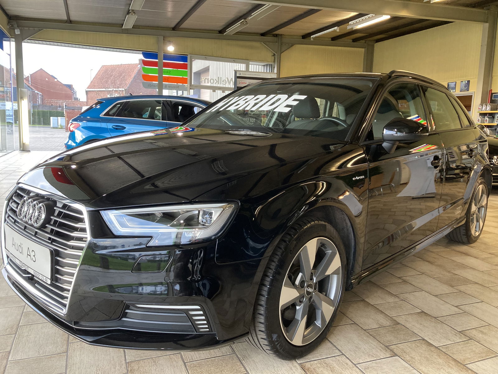 Audi A3 Sportback E-tron (Hybride = electrisch + benzine)