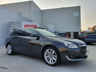 Opel INSIGNIA SPORTS TOURER DIESEL Insignia 1.6 CDTi 136cv // COSMO // SPORT // FULL !! TEL 0488 086 388