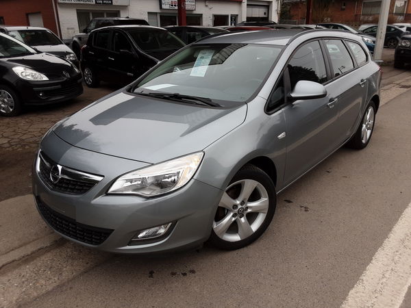 Opel Astra Sports Tourer 13 cdti euro5