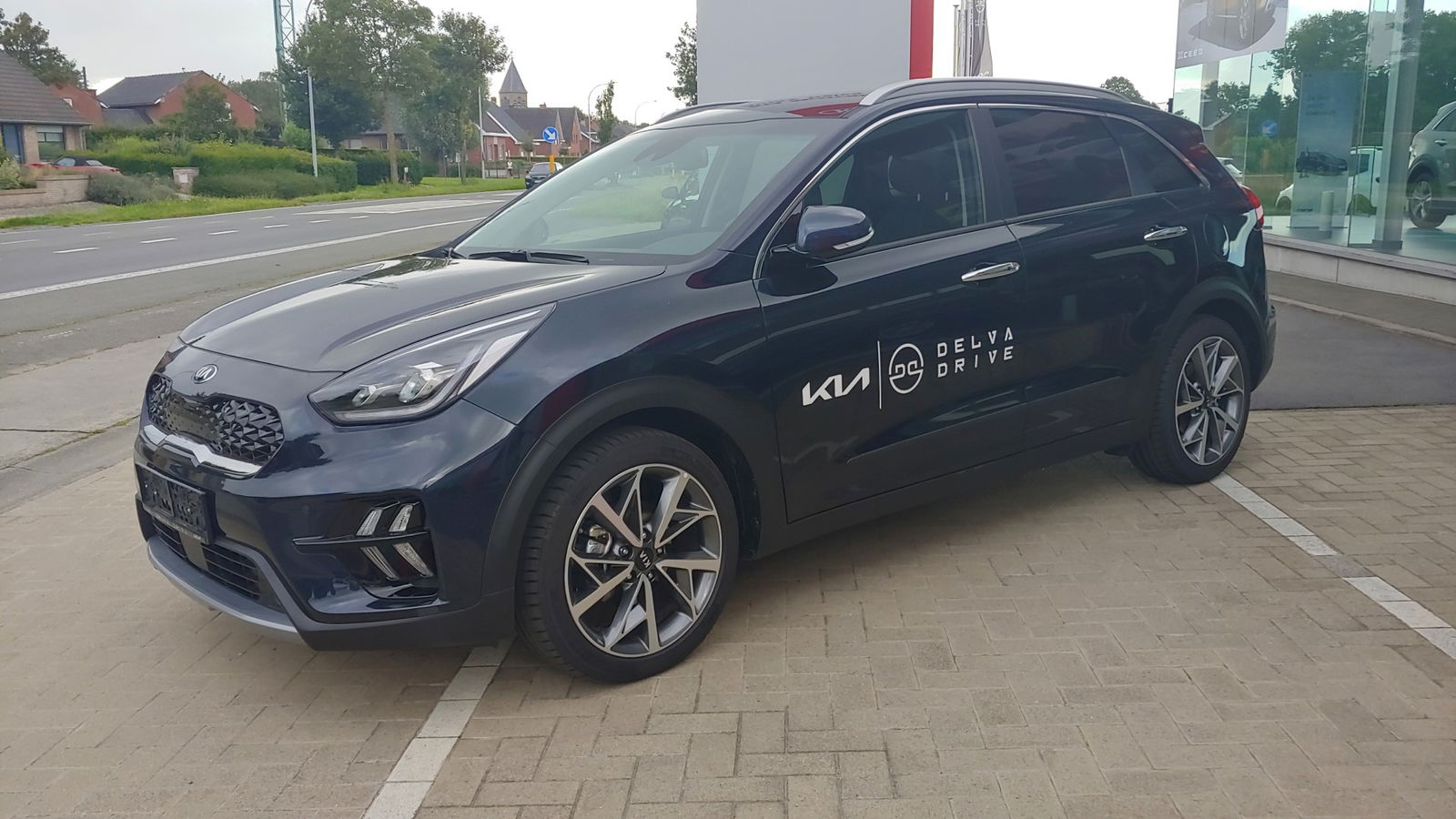 Kia Niro 1.6 GDi SENSE Hybrid 6DCT | 7 jaar garantie DEMOWAGEN - VEHICULE DE DEMONSTRATION