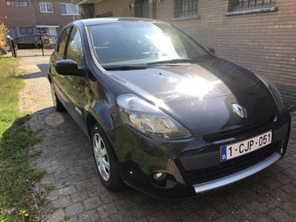 Renault Clio ICE watch