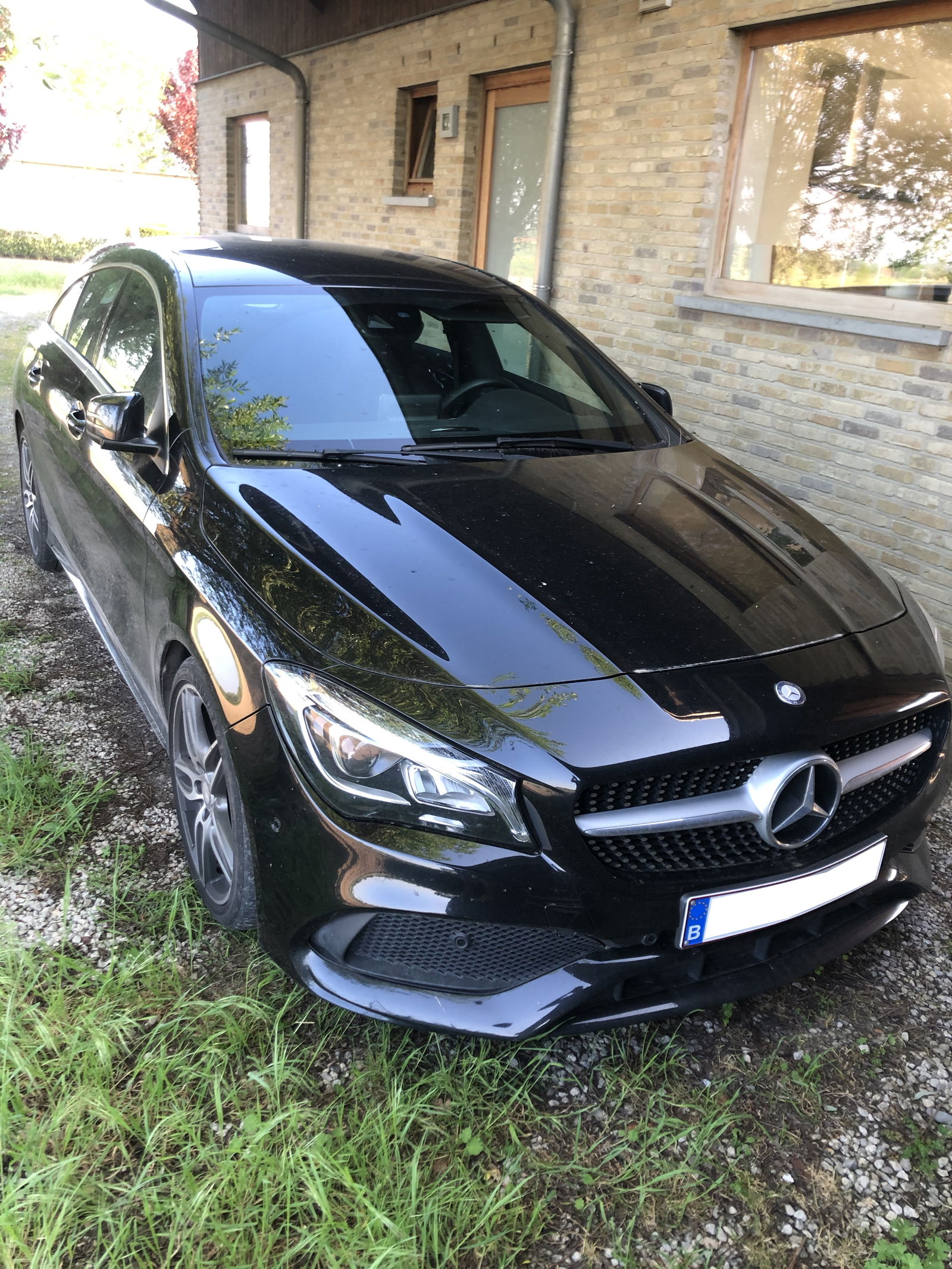 Mercedes cla shooting break AMG LINE