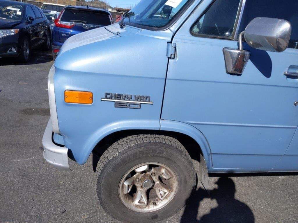 Chevrolet CHEVY VAN