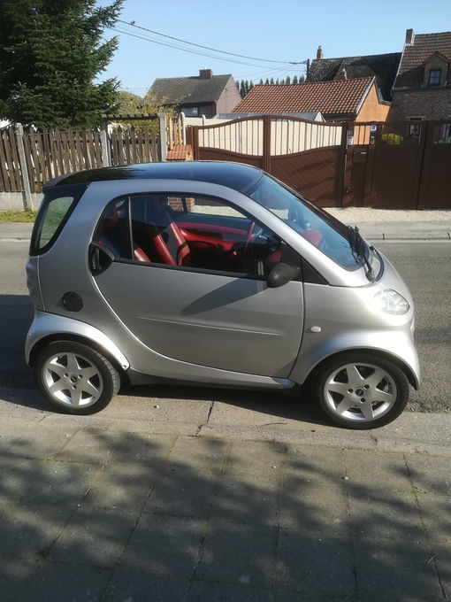 Smart fortwo Modèle City - Version spéciale. Intérieur cuir