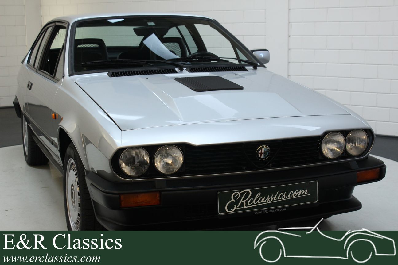 Alfa Romeo GTV 6 2.5 V6 1984 Zeer mooie conditie