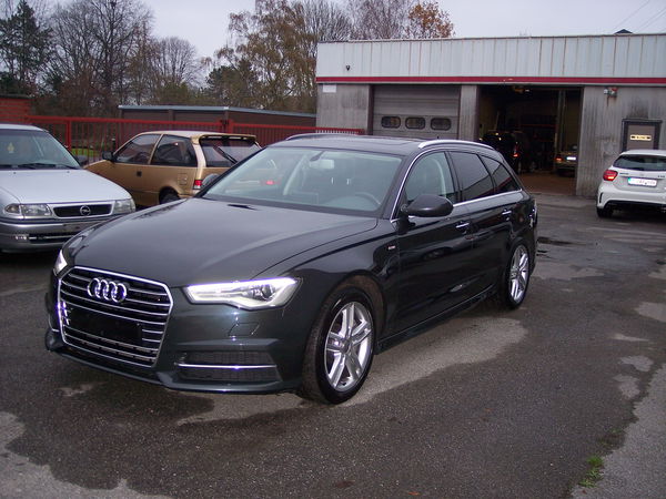 Audi A6 AVANT 3.0 TDI QUATTRO S-LINE