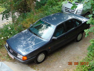 Audi 100