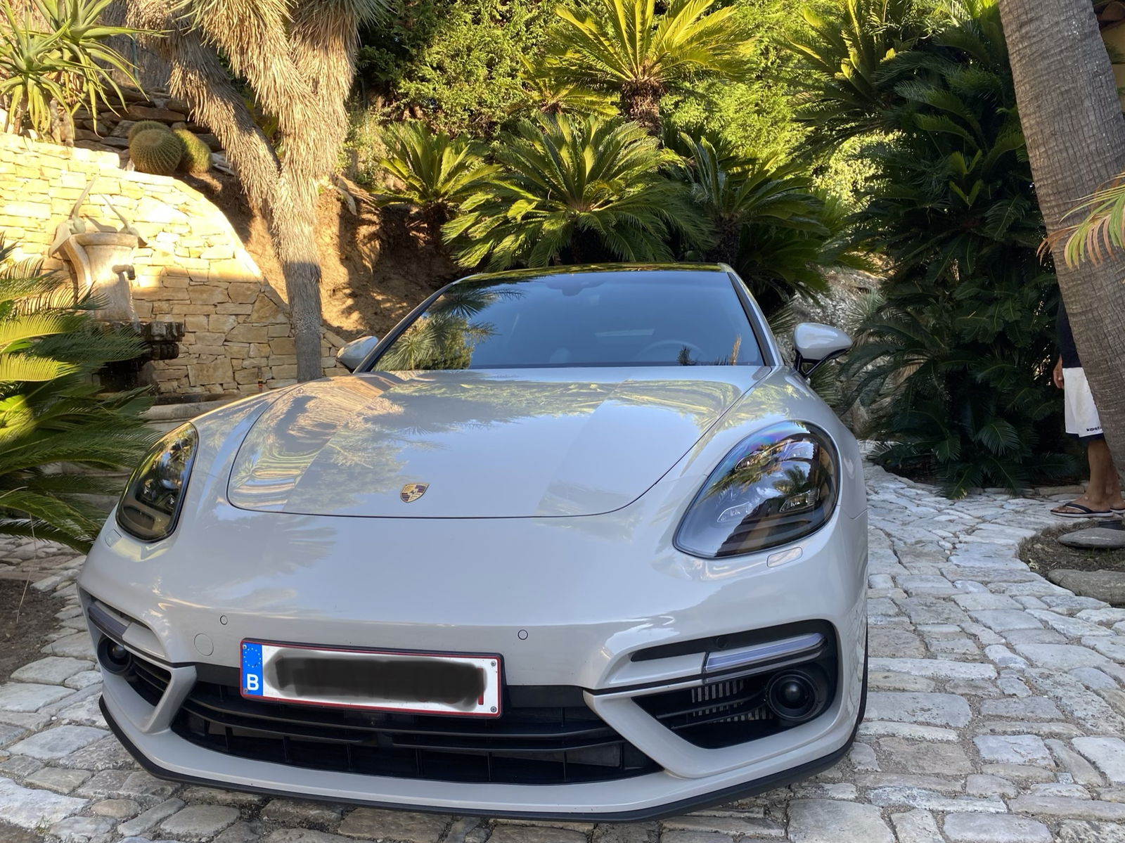 Porsche PANAMERA TURBO S E-HYBRID