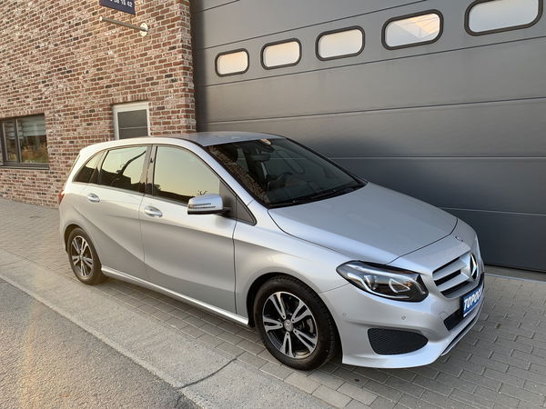 Mercedes B180 CDI Benzine Leder GPS PTS (verkocht)