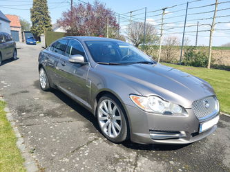 Jaguar XF 2.7 Turbo V6 Premium Luxury