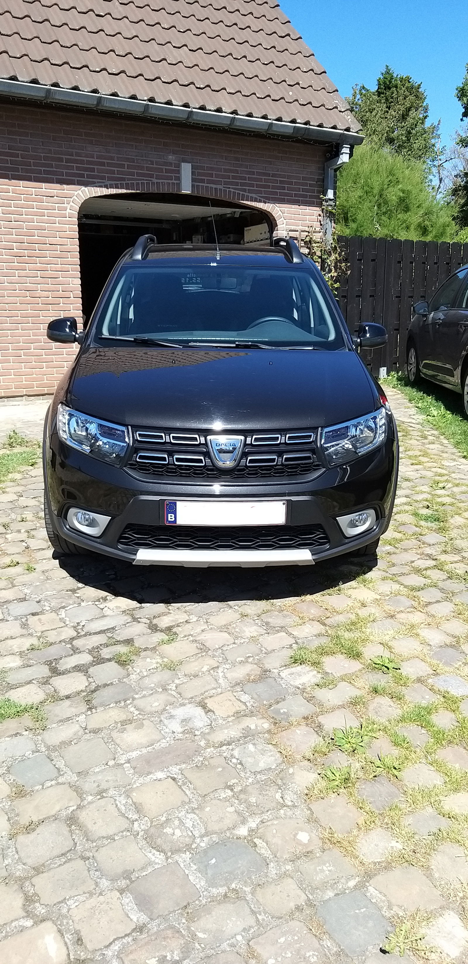 Dacia SANDERO STEPWAY - 2017 0.9 TCe Urban Explorer (EU6.2)