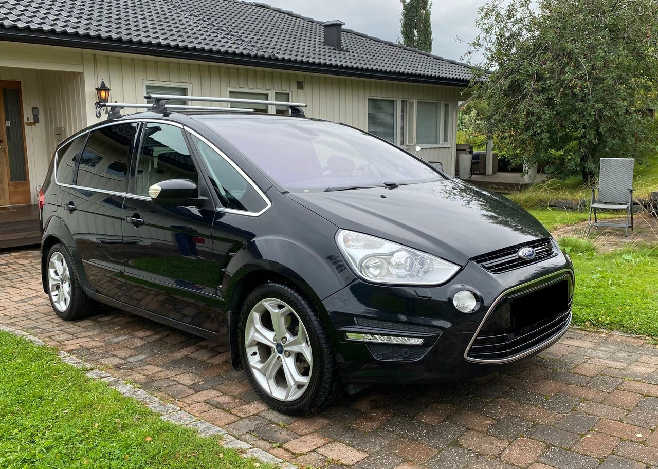 Ford S-MAX