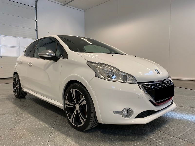 Peugeot 208 1.6 THP 200ch BVM6 GTi