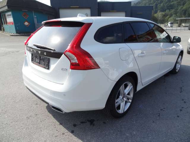 Volvo S60 DIESEL - 2013 2.0 D3 Kinetic Geartronic