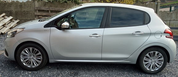 Peugeot 208 PureTech Style