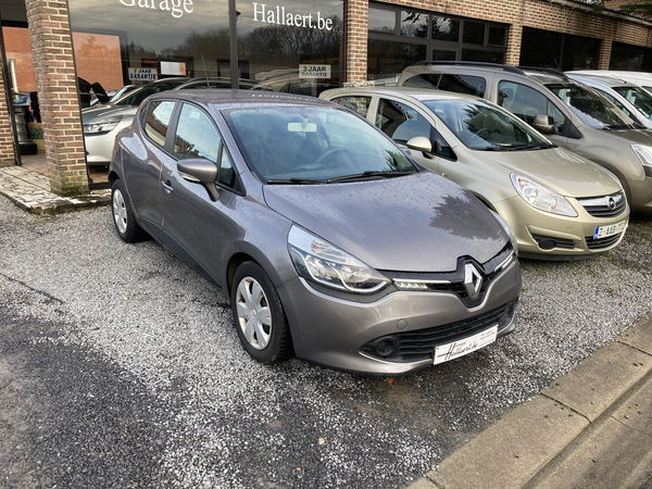 Renault Clio 2jaar Garantie