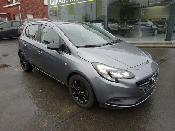 Opel Corsa 14i Black Edition GPS zetelverwarming