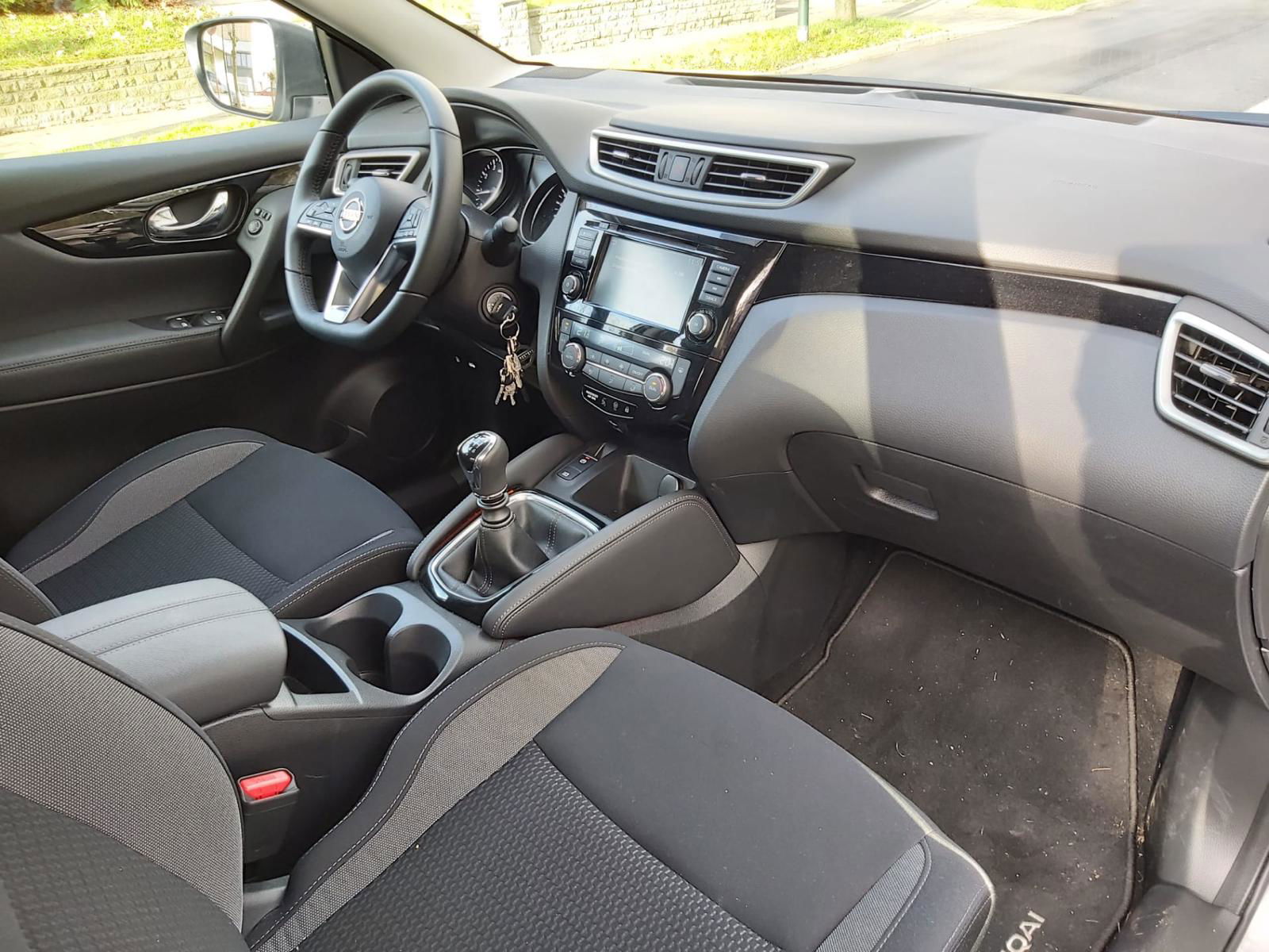 Nissan QASHQAI Urban Édition 2WD 5portes