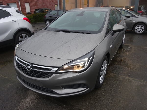 Opel Astra K 1.0 turbo GPS touch screen /parkeersensoren v+a