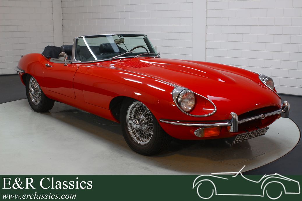 Jaguar E-Type Serie 2 Cabriolet | Uitvoerig gerestaureerd | Matching Numbers | 1969
