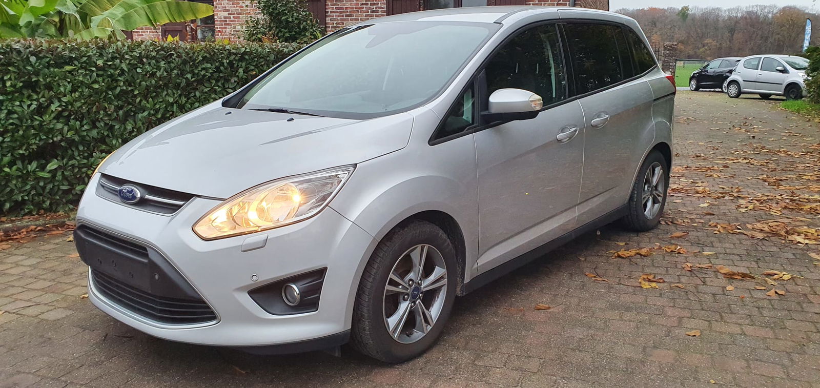 Ford Grand C-MAX