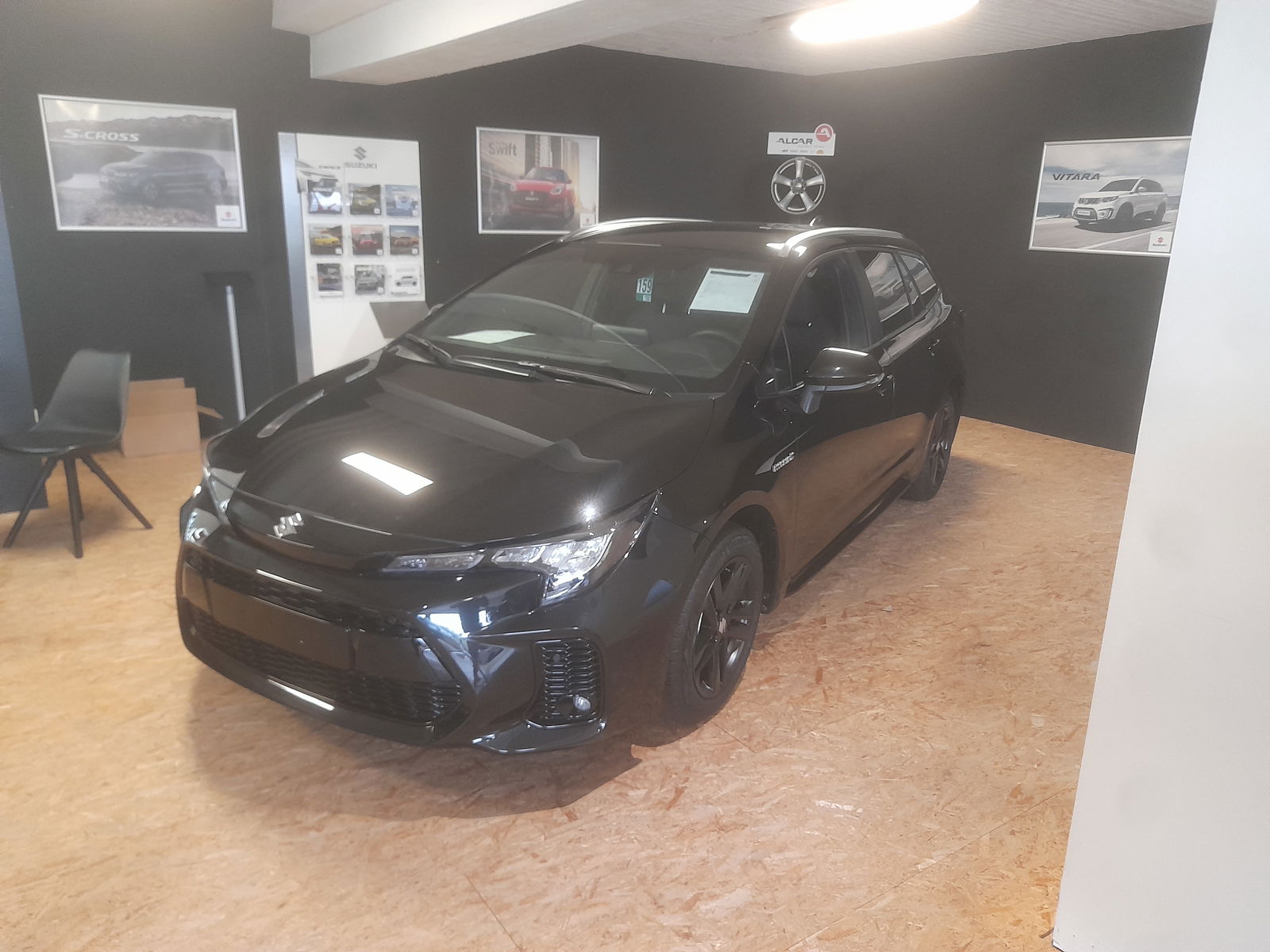 Suzuki SWACE HYBRIDE GL + AUTOMAAT