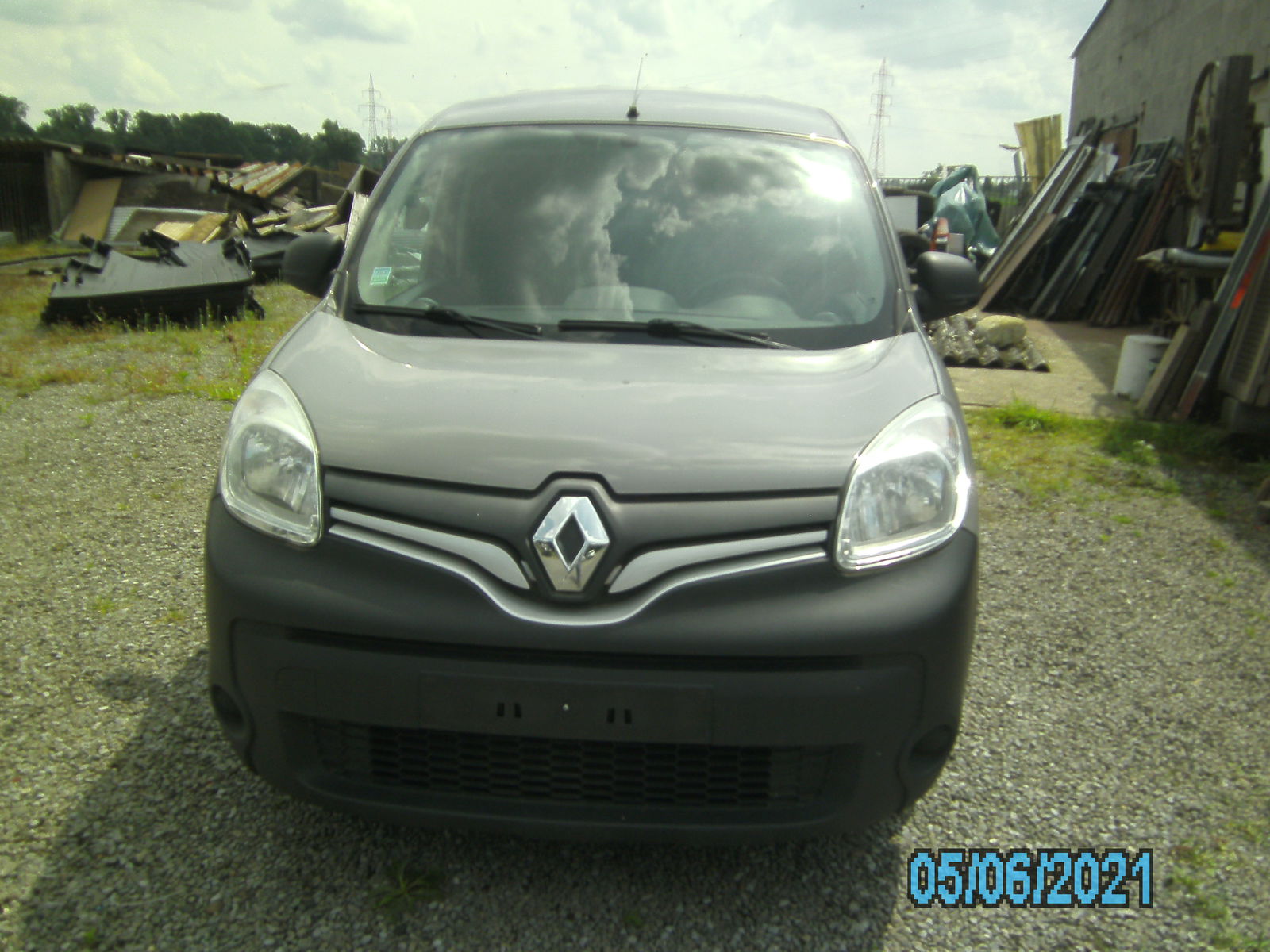 Renault KANGOO BE BOP DIESEL lang ,1.5 d,110 pk ,170 dkm ,airco ,cc,gps ,4950+btw