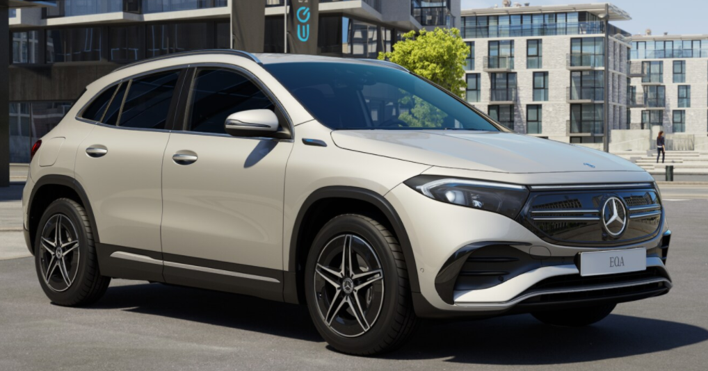 Mercedes EQA 250 AMG Line (véhicule de direction) - 12096