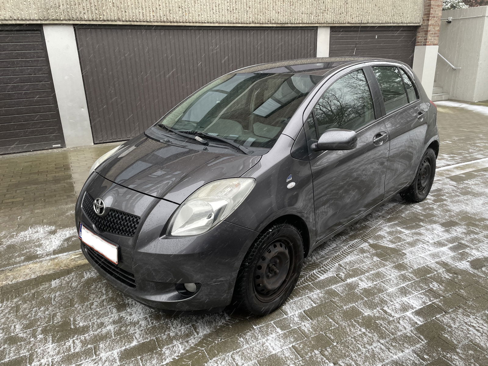 Toyota Yaris 1.3 essence