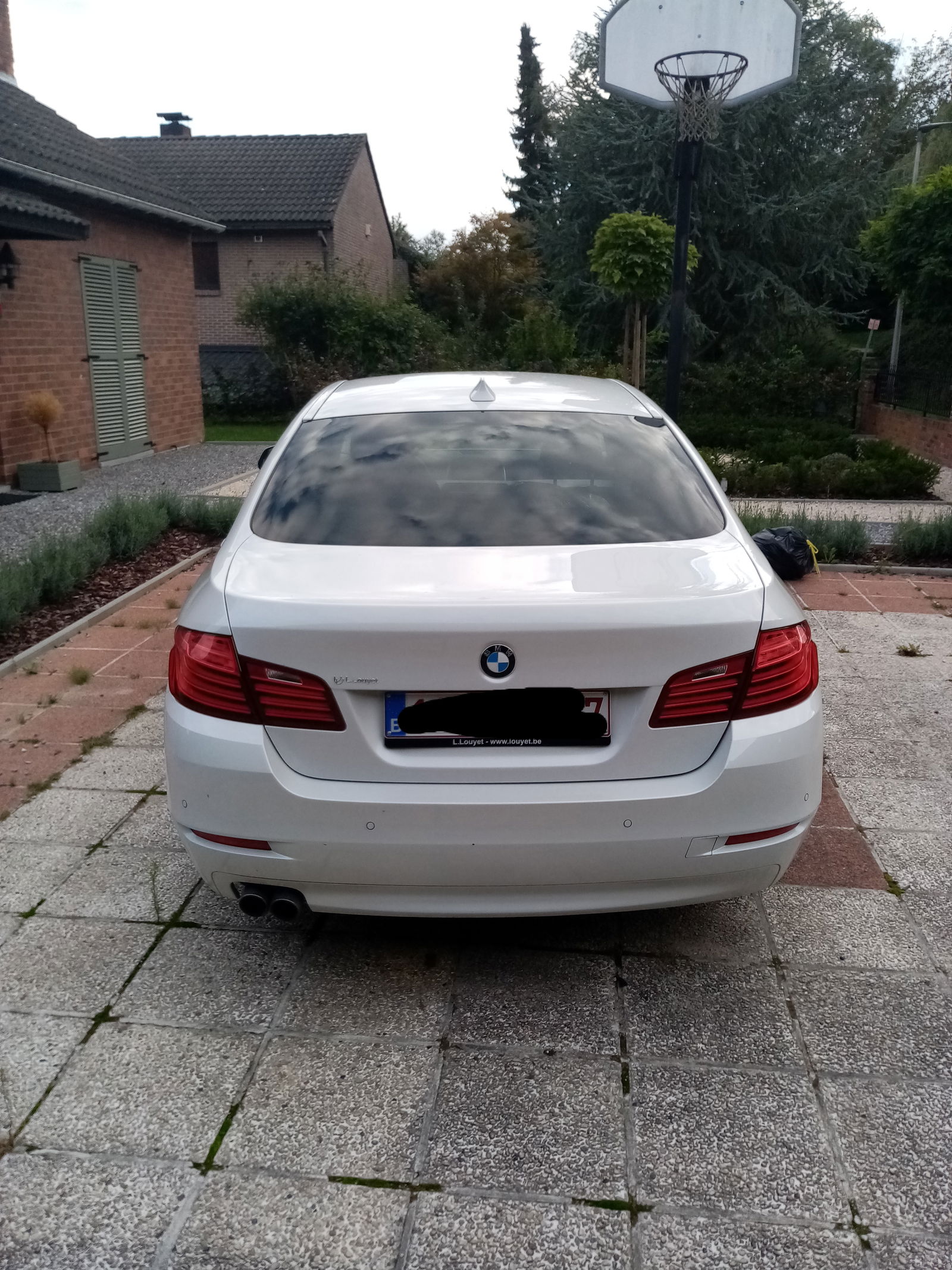 BMW 5 DIESEL - 2013 520 dA