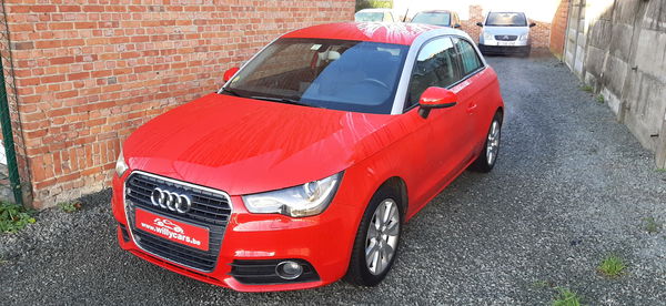 Audi A1 DIESEL 1.6 TDi*Euro 5*Auto airco**alu velgen**Cruise**Navigatie**Topper!!!