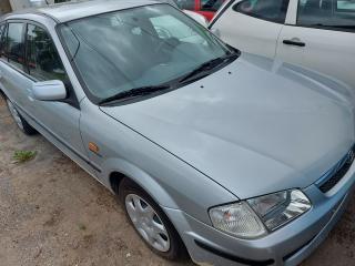 Mazda 323