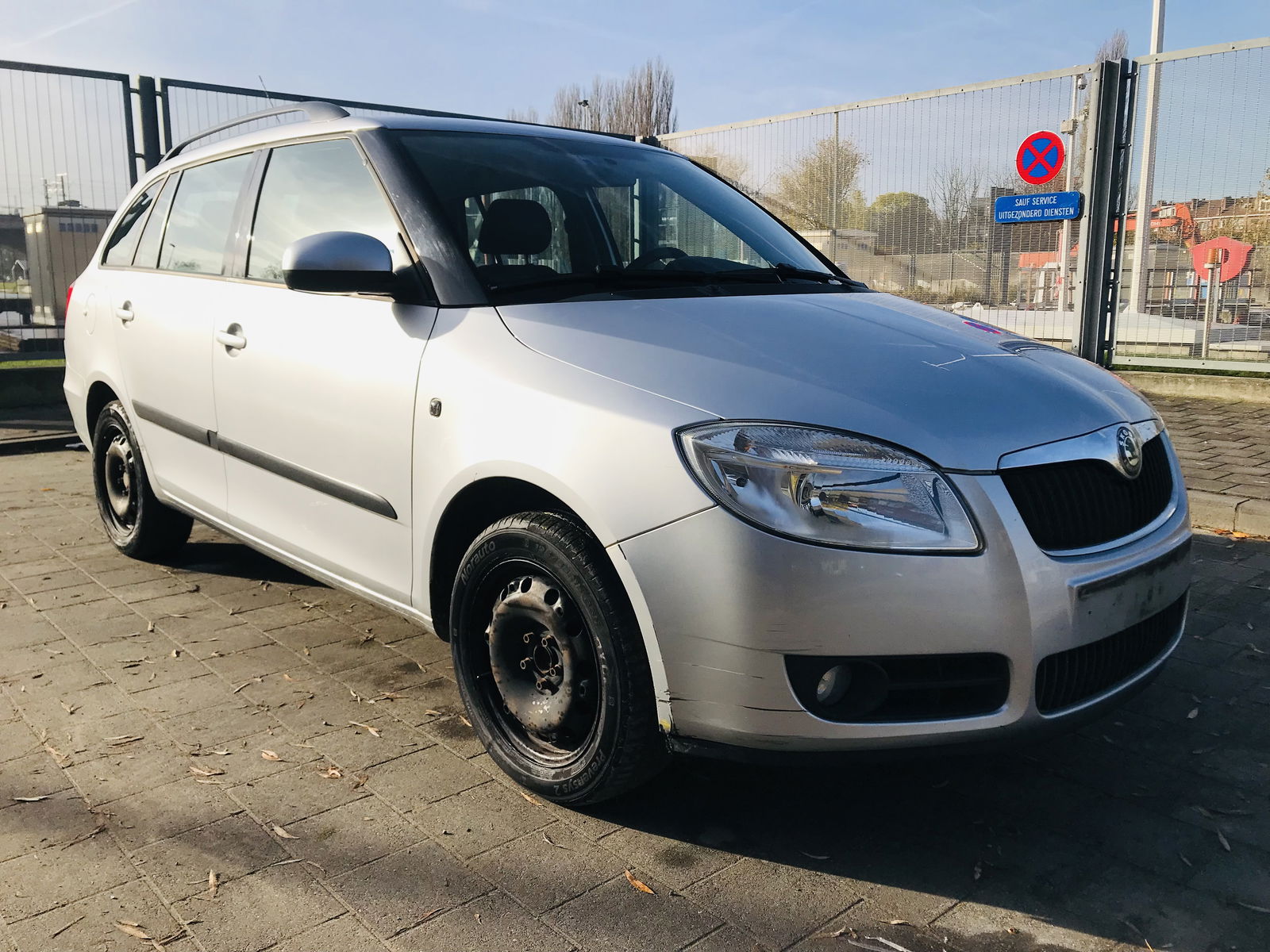 Skoda Fabia Skoda fabia 2009 1.4tdi Airco radar recul full carnet skoda