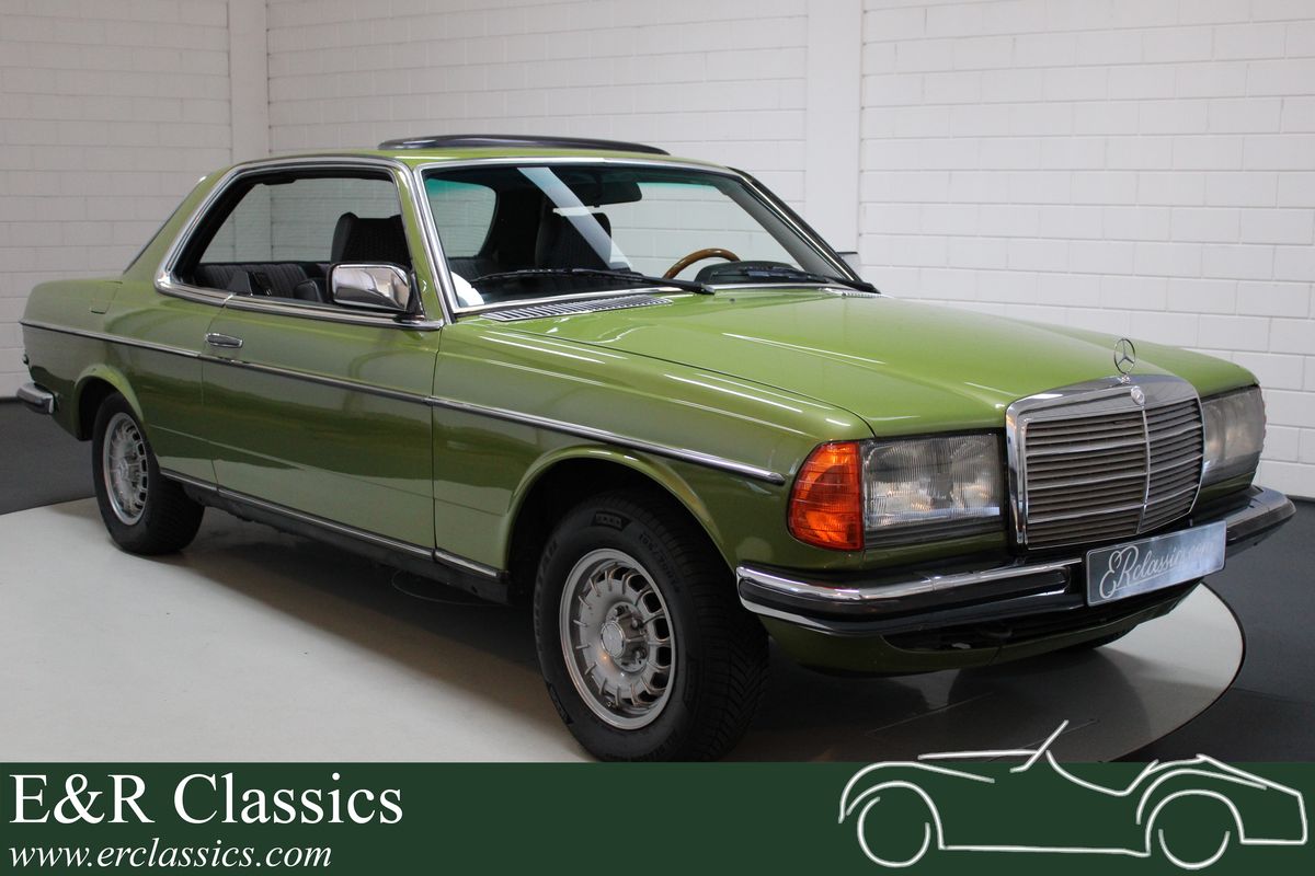 Mercedes 230 C coupé gerestaureerd 1979