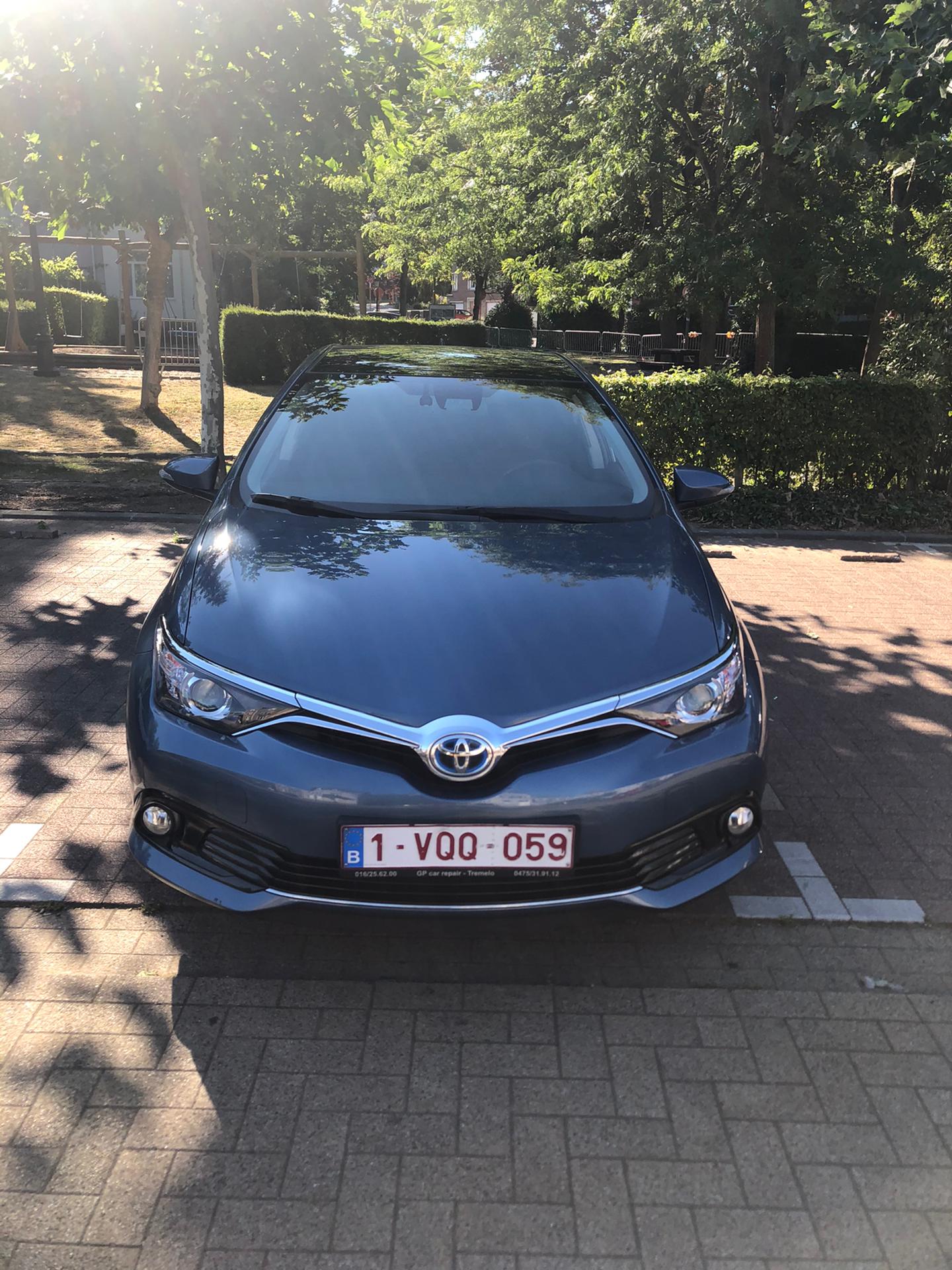 Toyota Auris Touring Sports 1.8i HSD Active E-CVT
