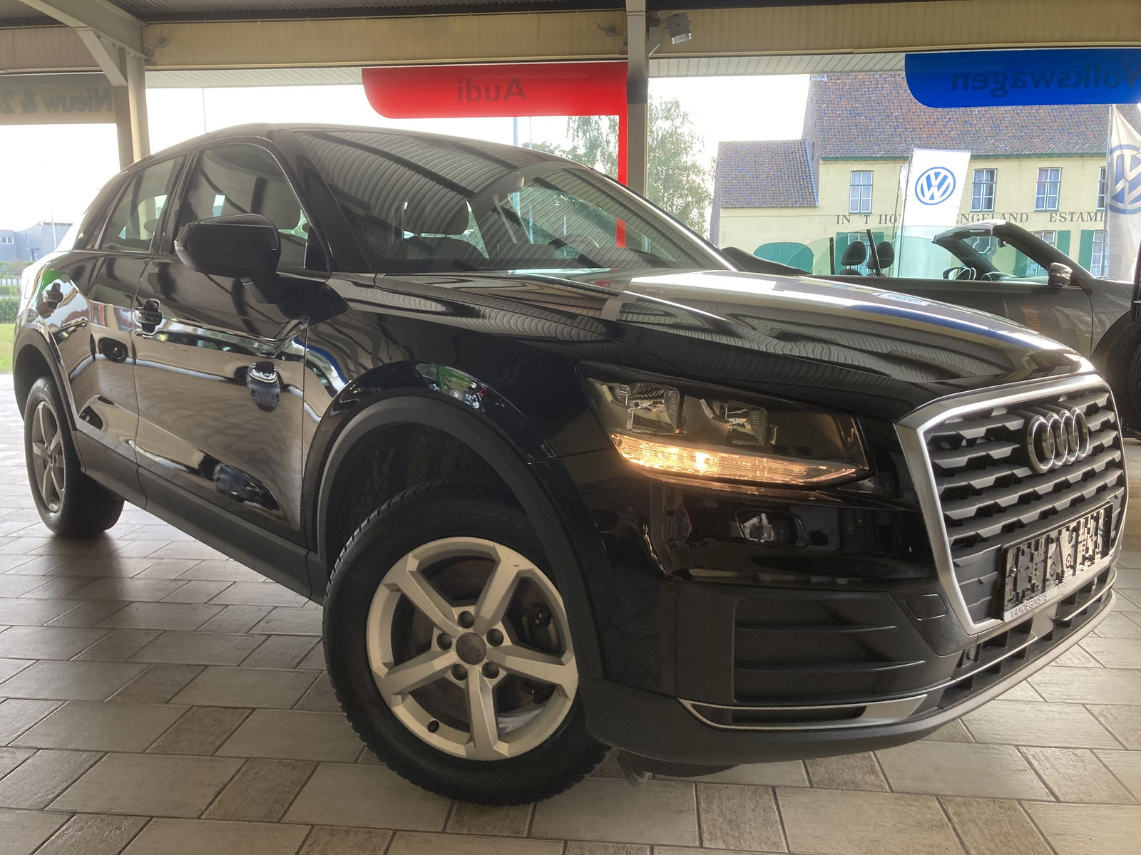 Audi Q2 116pk benzine -GPS navigatie -Airco -Parkeersensoren V+A