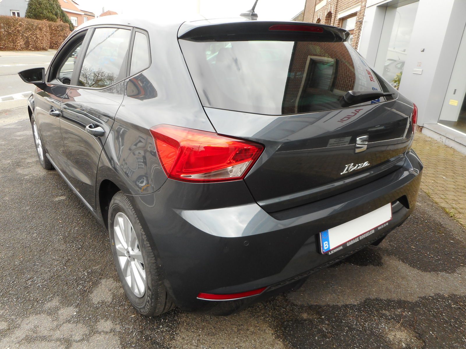 SEAT second hand to Lennik of 16.380 € 4265140 Gocar.be