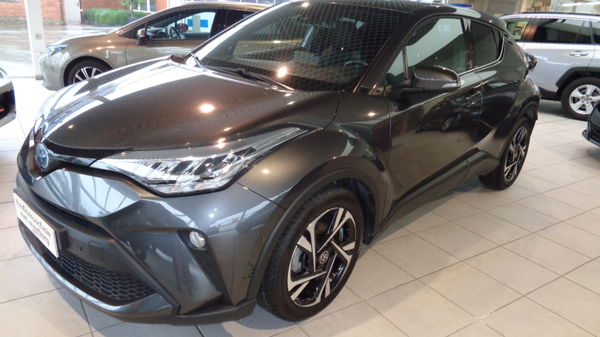 Toyota C-HR C-LUB + NAVI