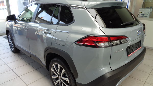 Toyota Corolla CROSS STYLE