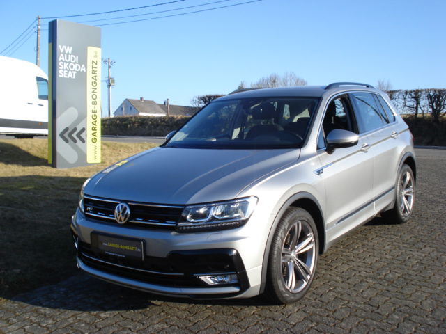 Volkswagen Tiguan 1.4 TSI R-Line avec Digital Cockpit, Rear View Camera, Attache-remorque,...