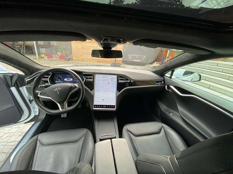 Tesla MODEL S - 2016 S 90 kWh Dual Motor