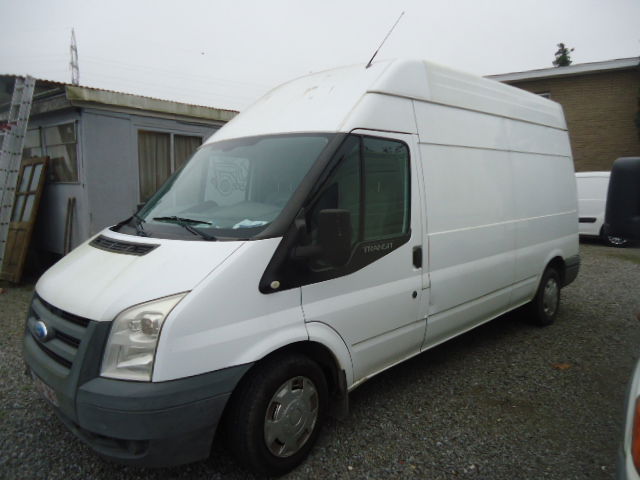 Ford Transit lang hoog 2.2 , 245 dkm ,rijd prima ,airco 3250 eur